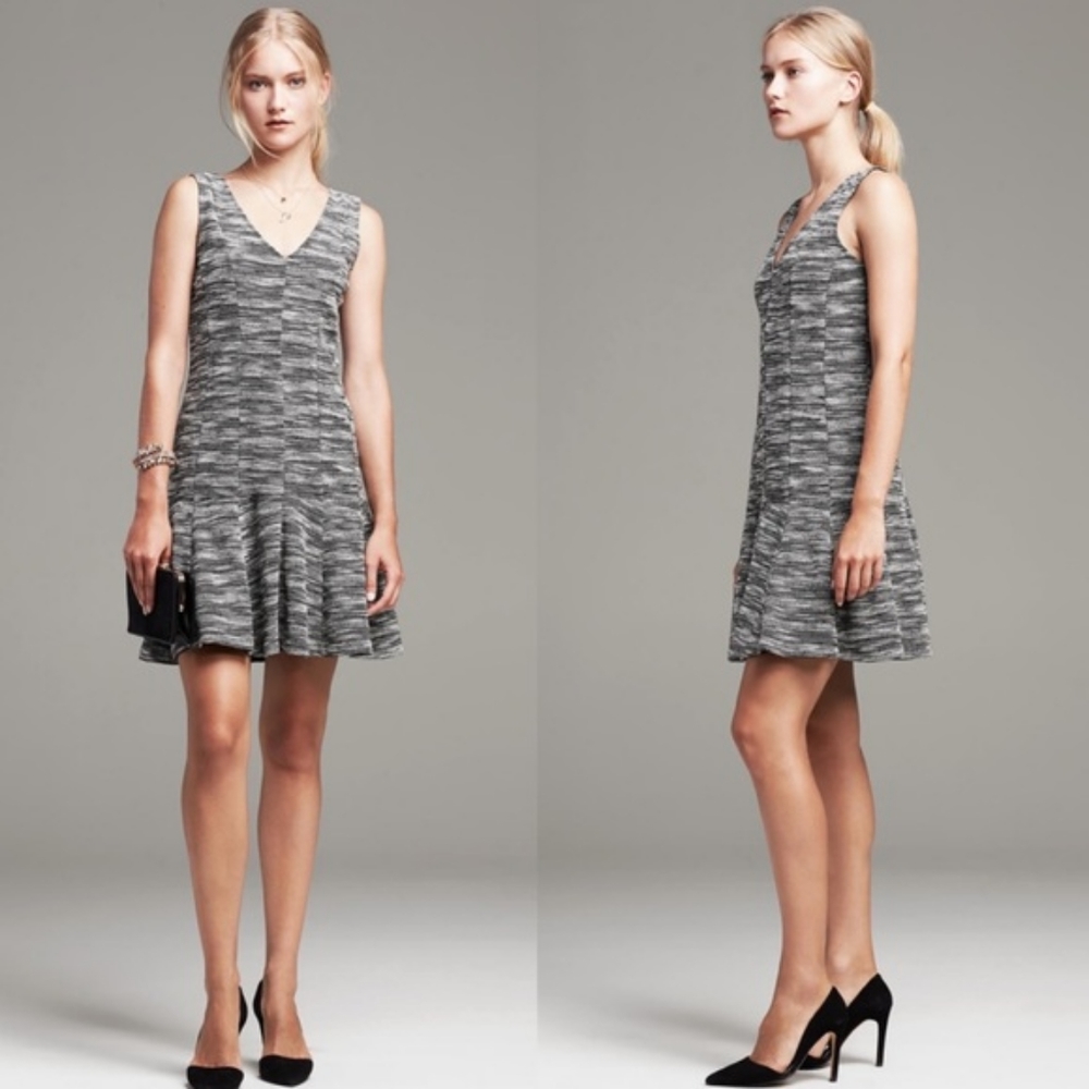 ❌SOLD❌ Banana Republic | Fit & Flare Dress